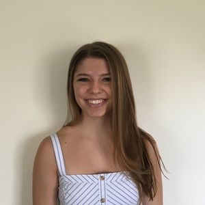 Meet your Posher, Amanda